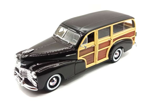 Maisto 56043 Chevrolet Fleetmaster (Woody) bordaux 1948 Maßstab 1:18 Modellauto (NOS)