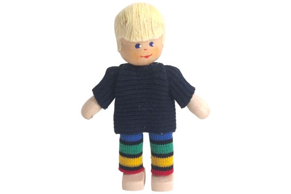 Anne Krebs Miniatur Puppe Junge, Pullover schwarz, Hose bunt, Haare blond
