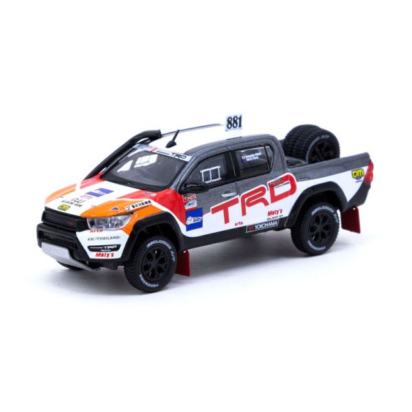Tarmac T64-041-TATTS Toyota Hilux Finke Desert Race 2019 Livery Maßstab 1:64 Modellauto