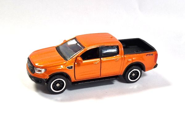 Bburago Premium #62 Ford Ranger orange metallic 2019 Maßstab 1:72 Modellauto