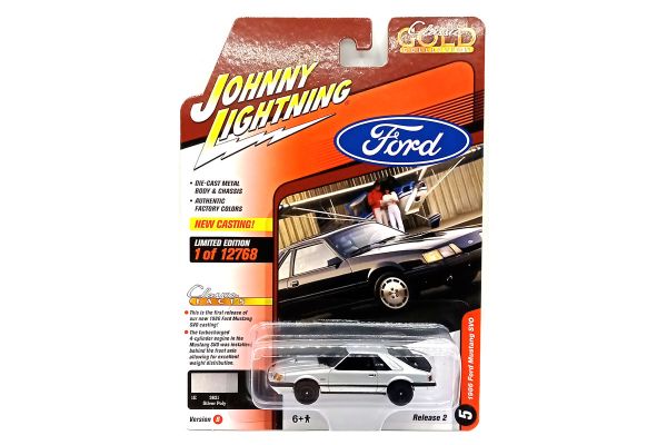 Johnny Lightning JLCG029B-5 Ford Mustang SVO silber 1986 - Classic Gold 2022 R2 Maßstab 1:64 Modella