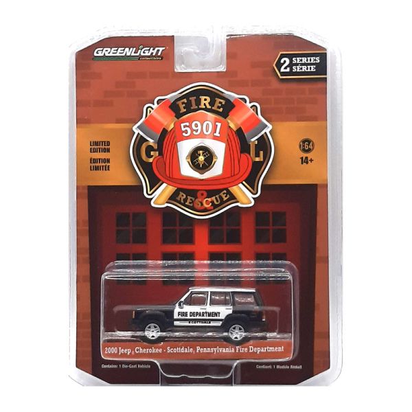 Greenlight 67020-D Jeep Cherokee &quot;Scottdale Fire Department&quot; schwarz/weiss 2000 - Fire &amp; Rescue 2 Ma
